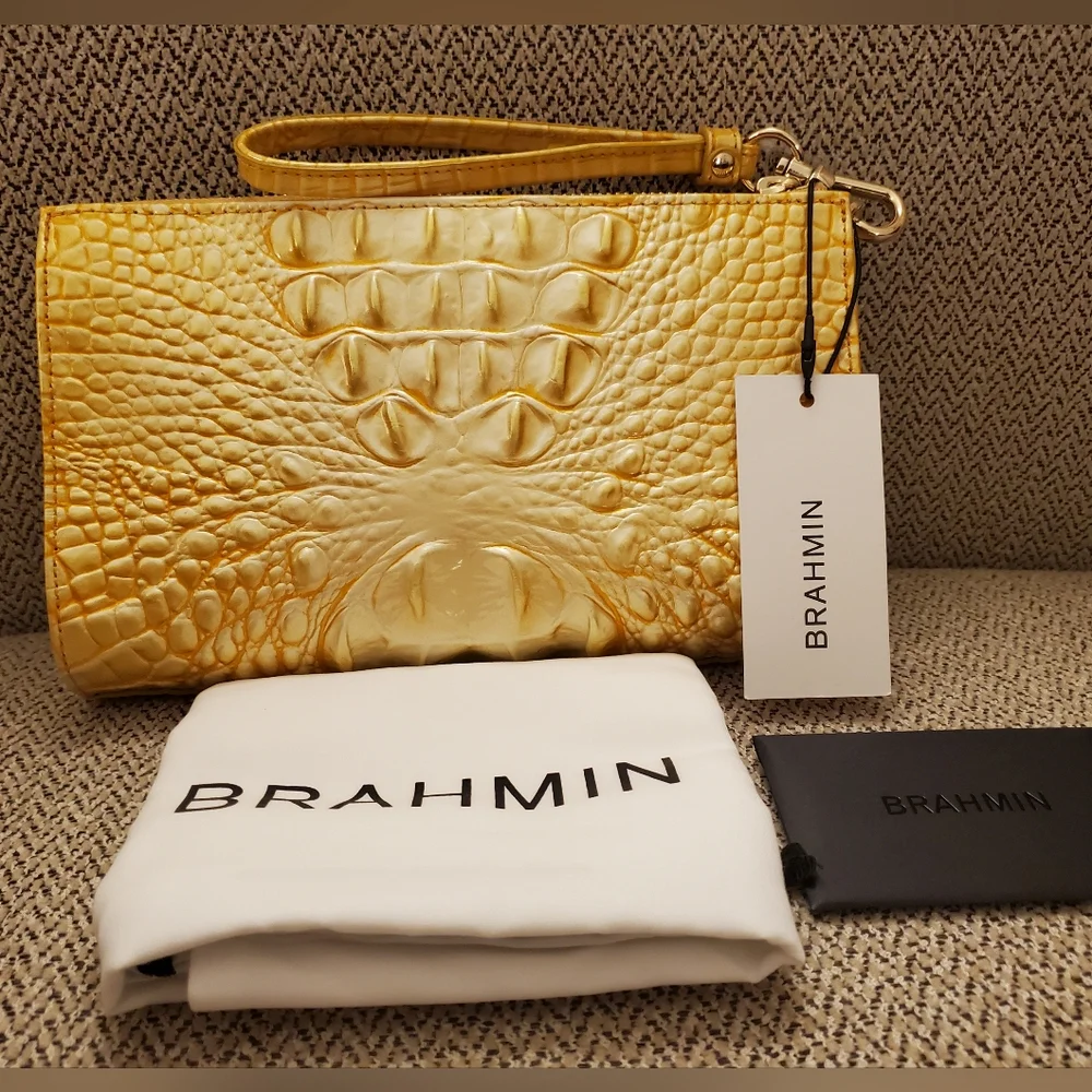 NWT Brahmin Lemon Drop Yellow Daisy Clutch Wristlet And Dustbag - Picture 4 of 6